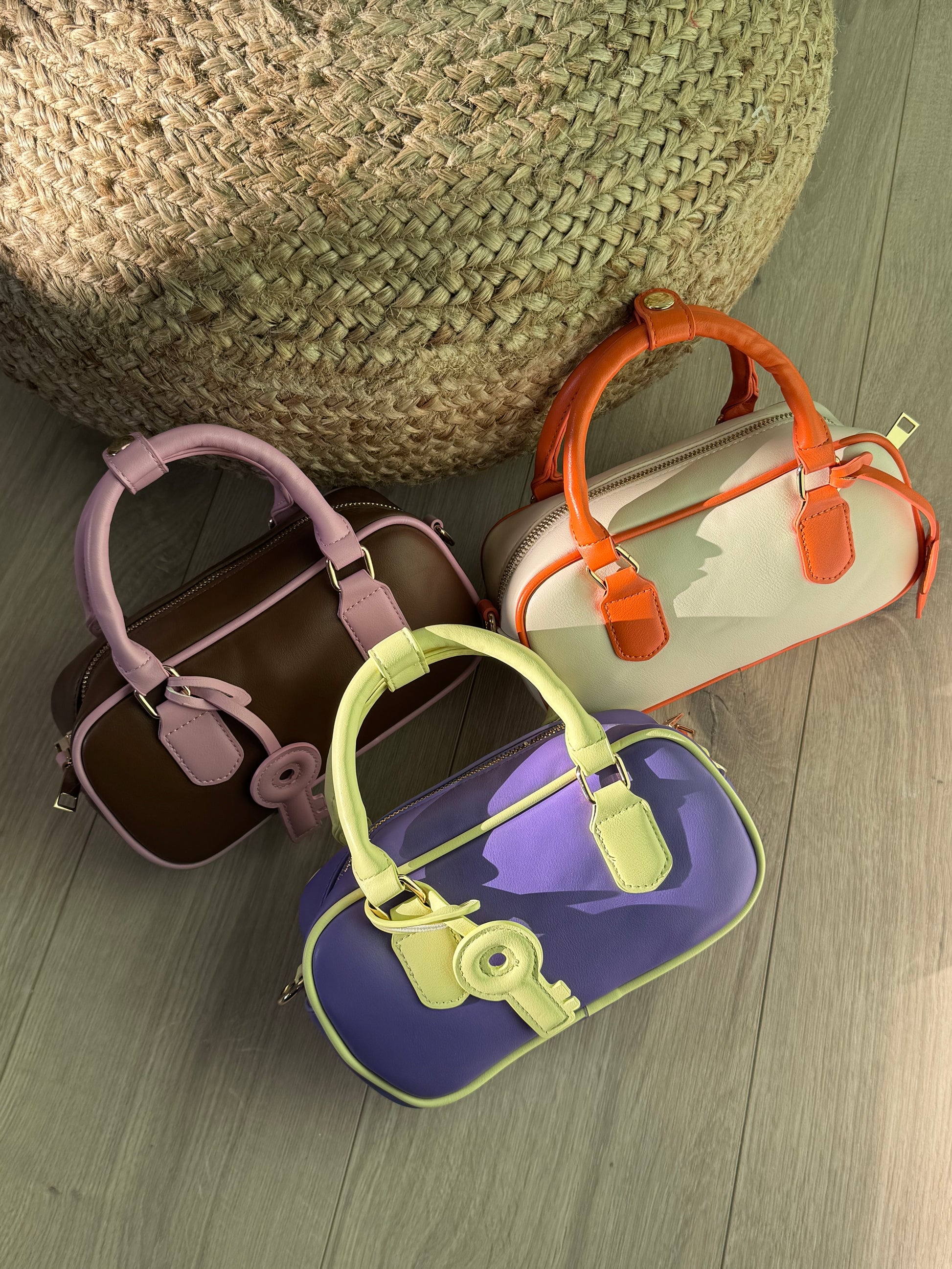 Bag lover