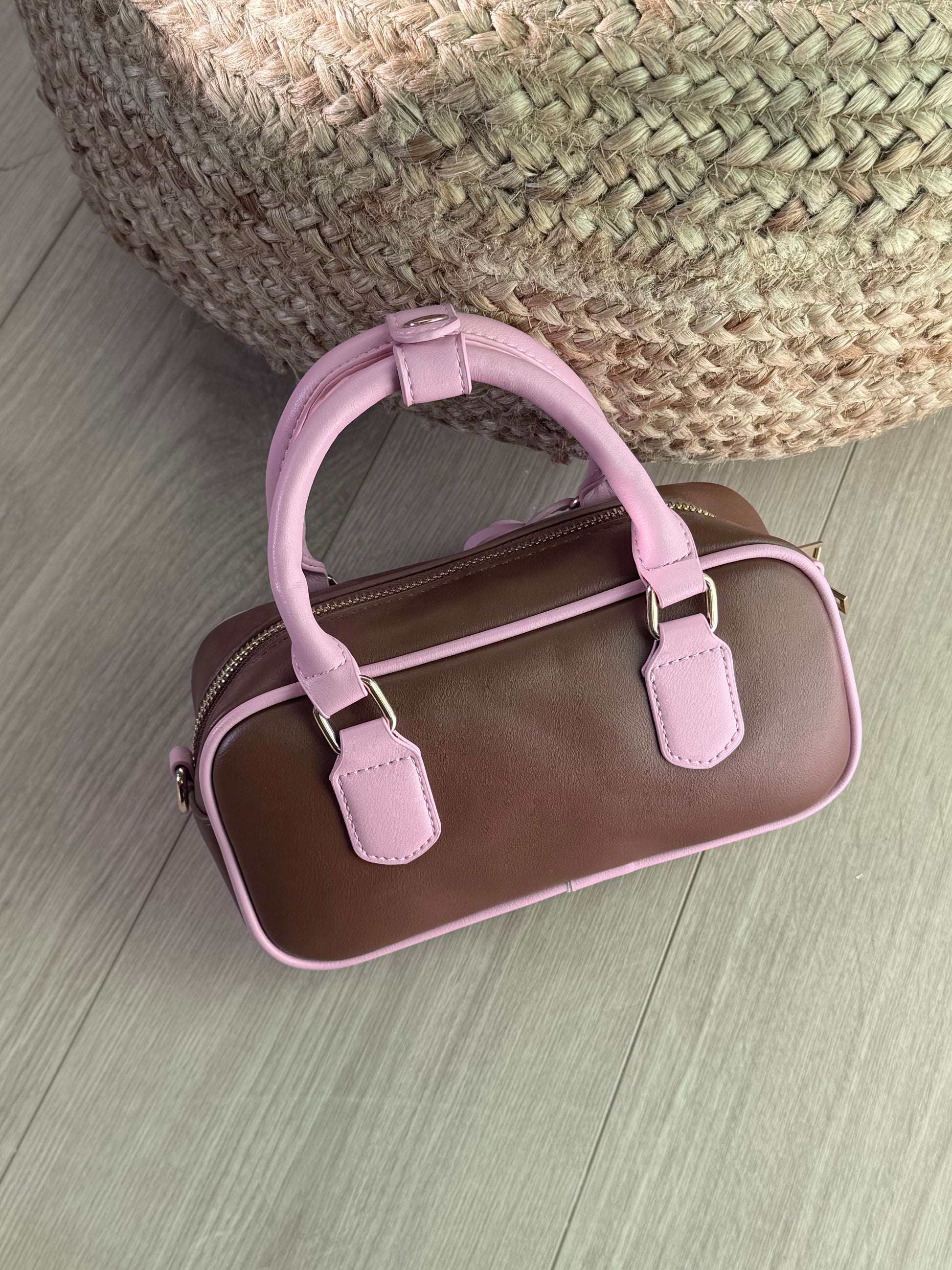 Bag lover
