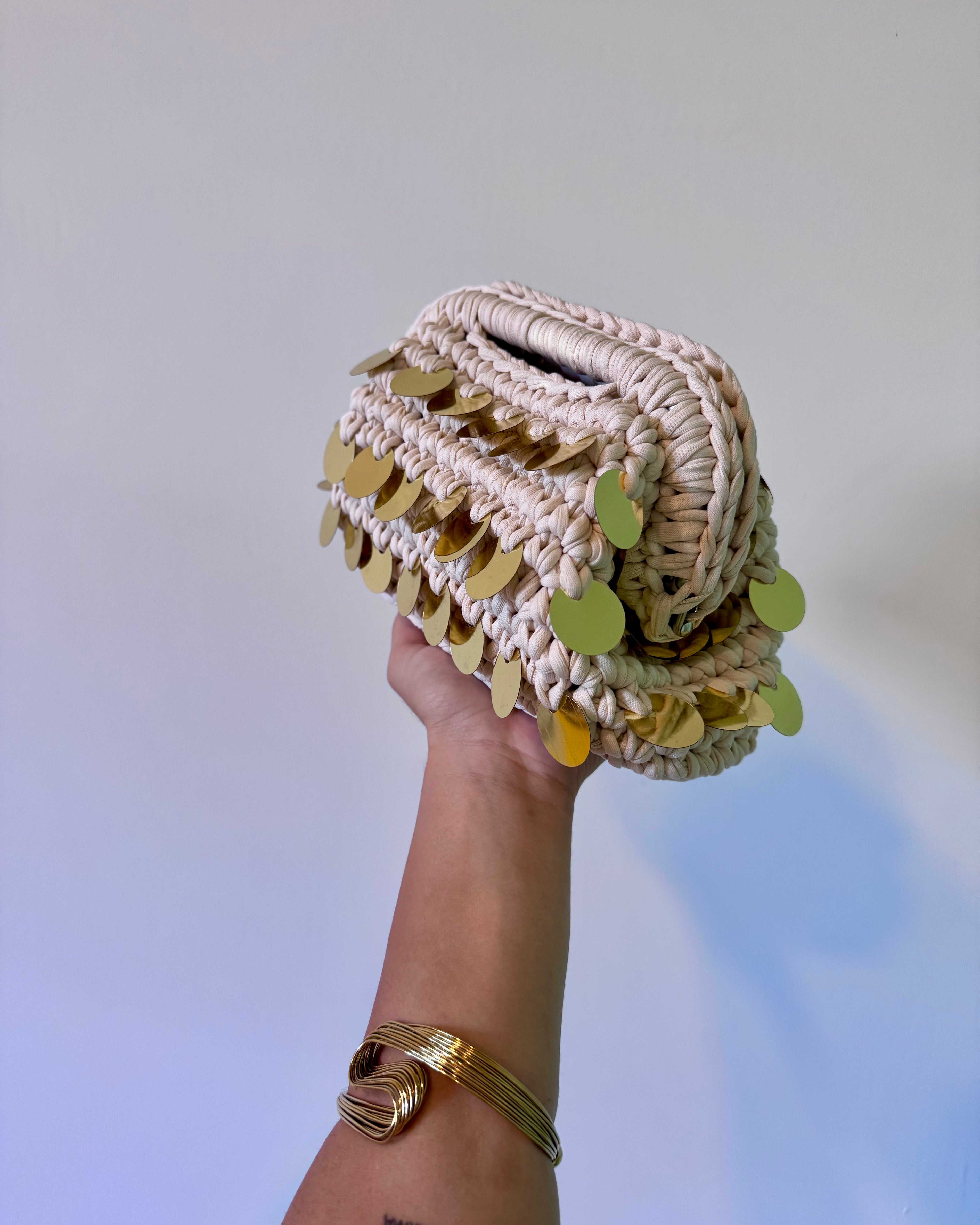 Pasticcino small beige paillettes oro