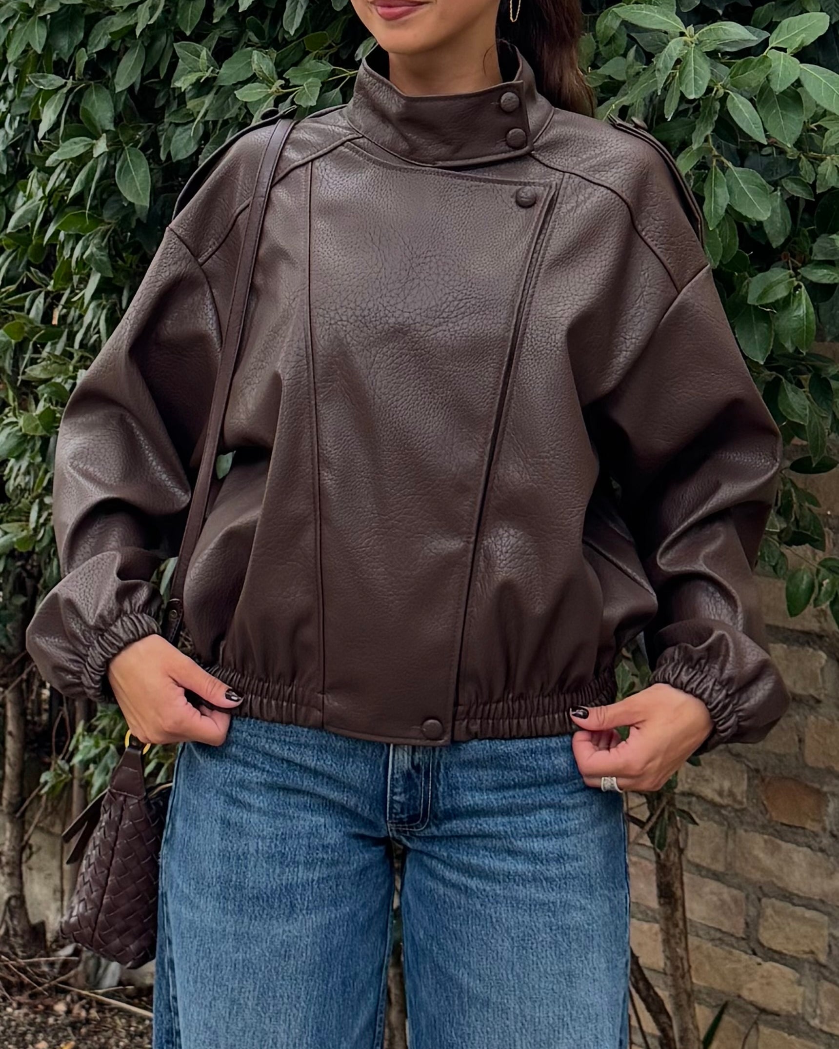 Bomber minimal collo alto