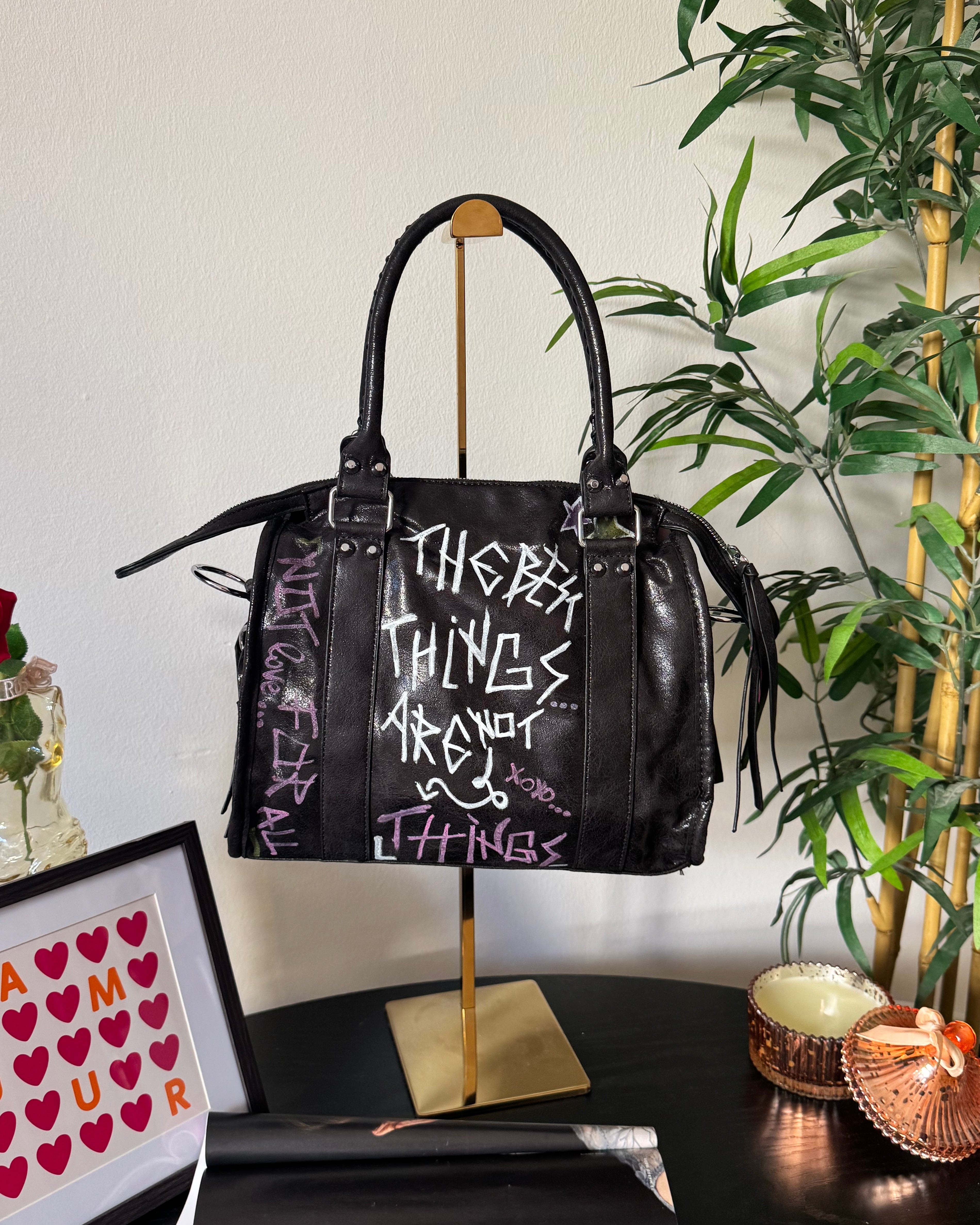 Bag Amalie street media