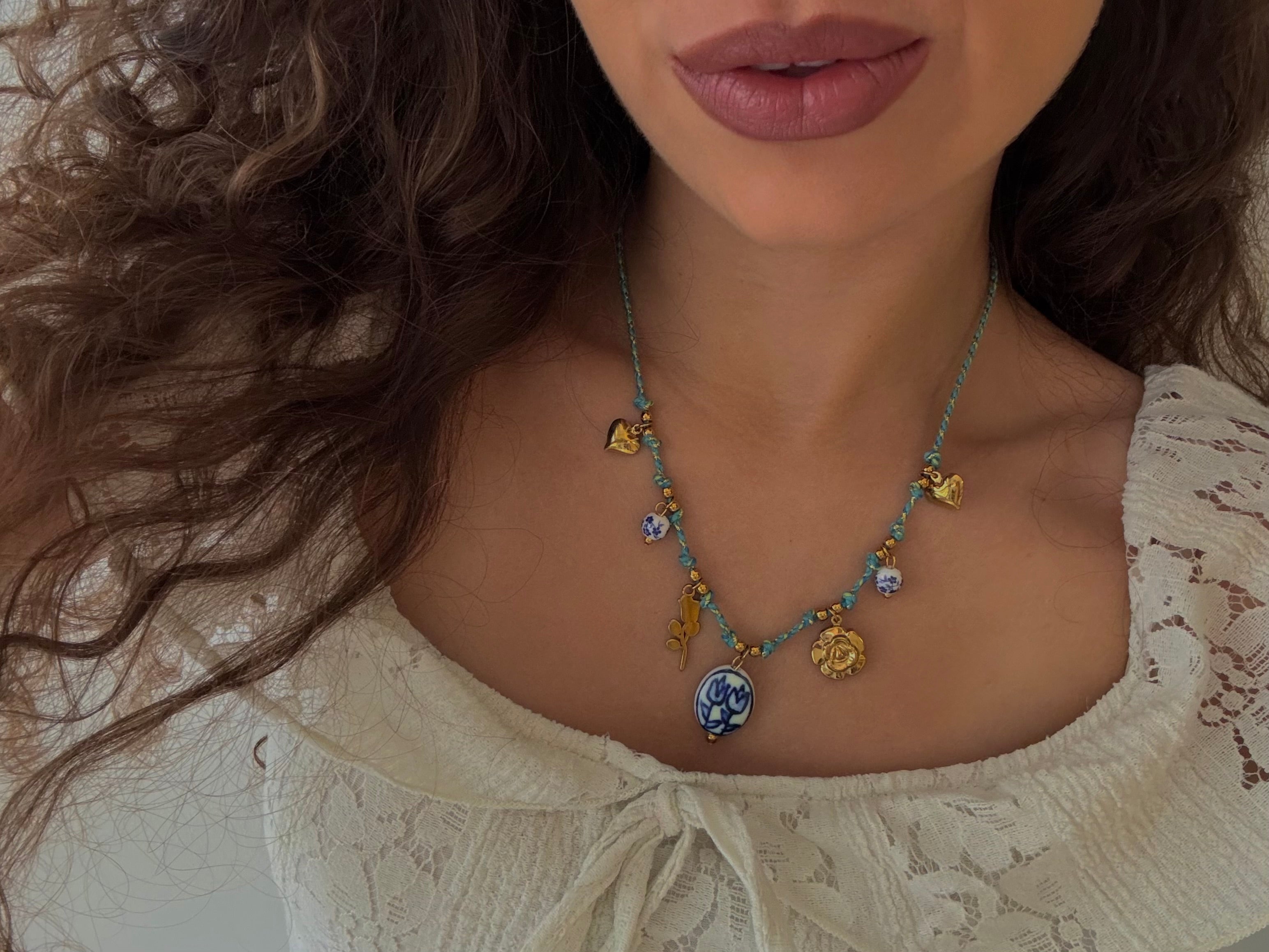 Collana floreale