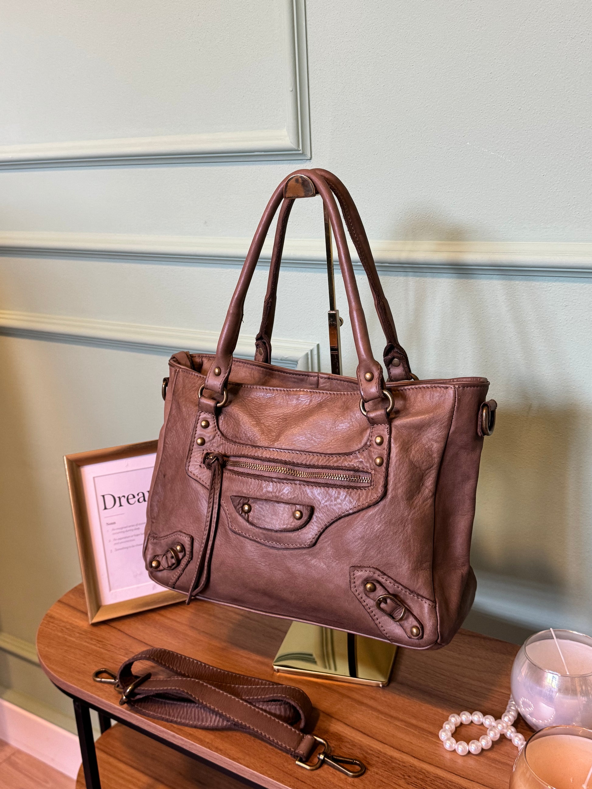 Paris big vera pelle