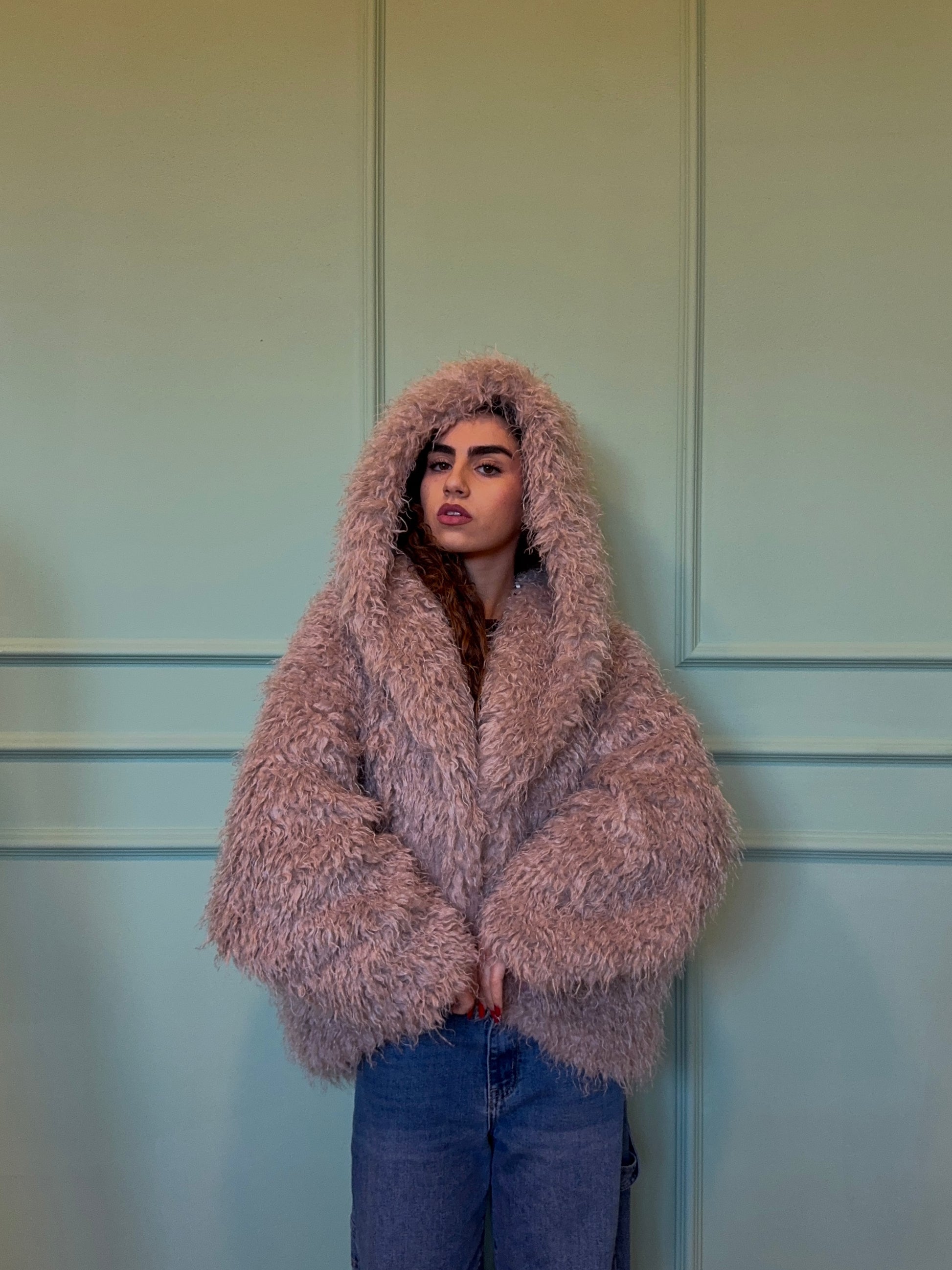 Pelliccia Mongolia con cappuccio