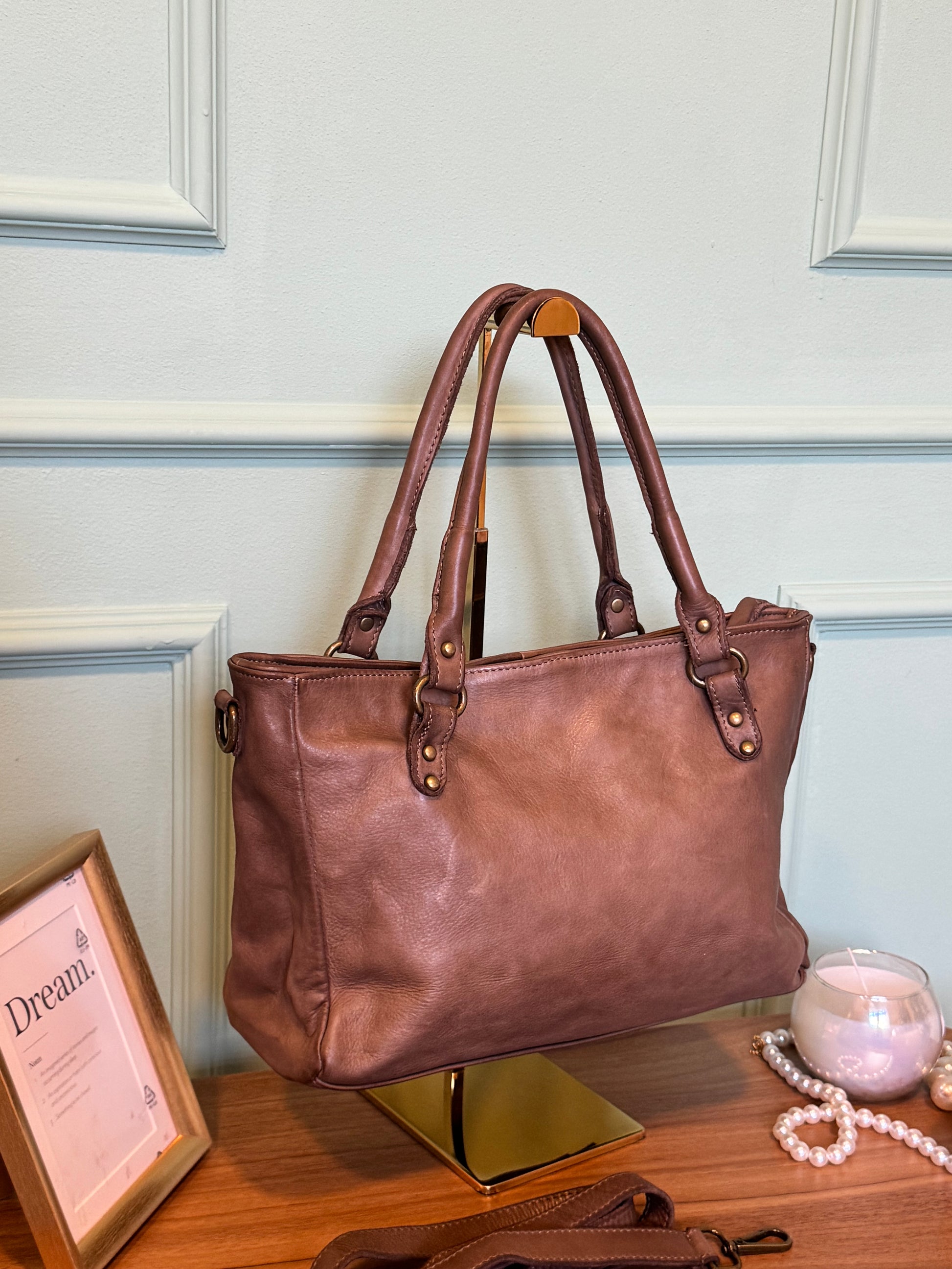 Paris big vera pelle