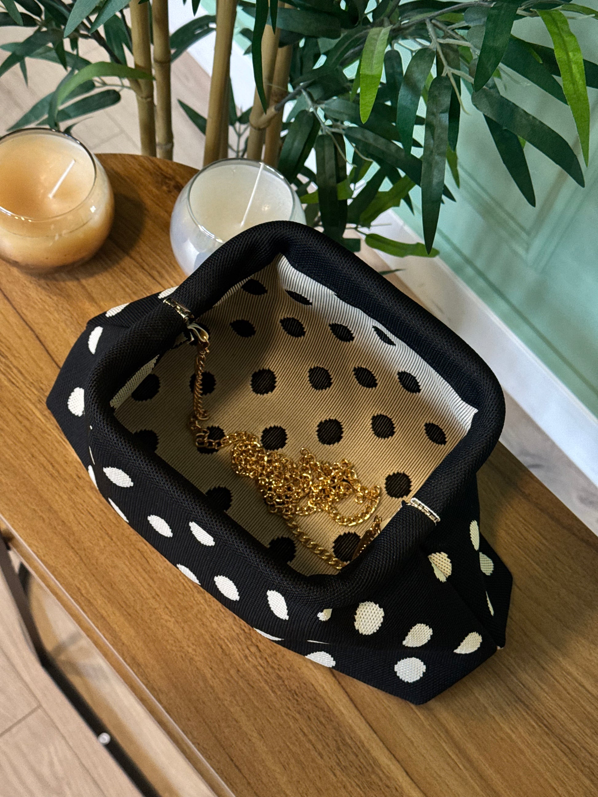 Clutch Pois Pois