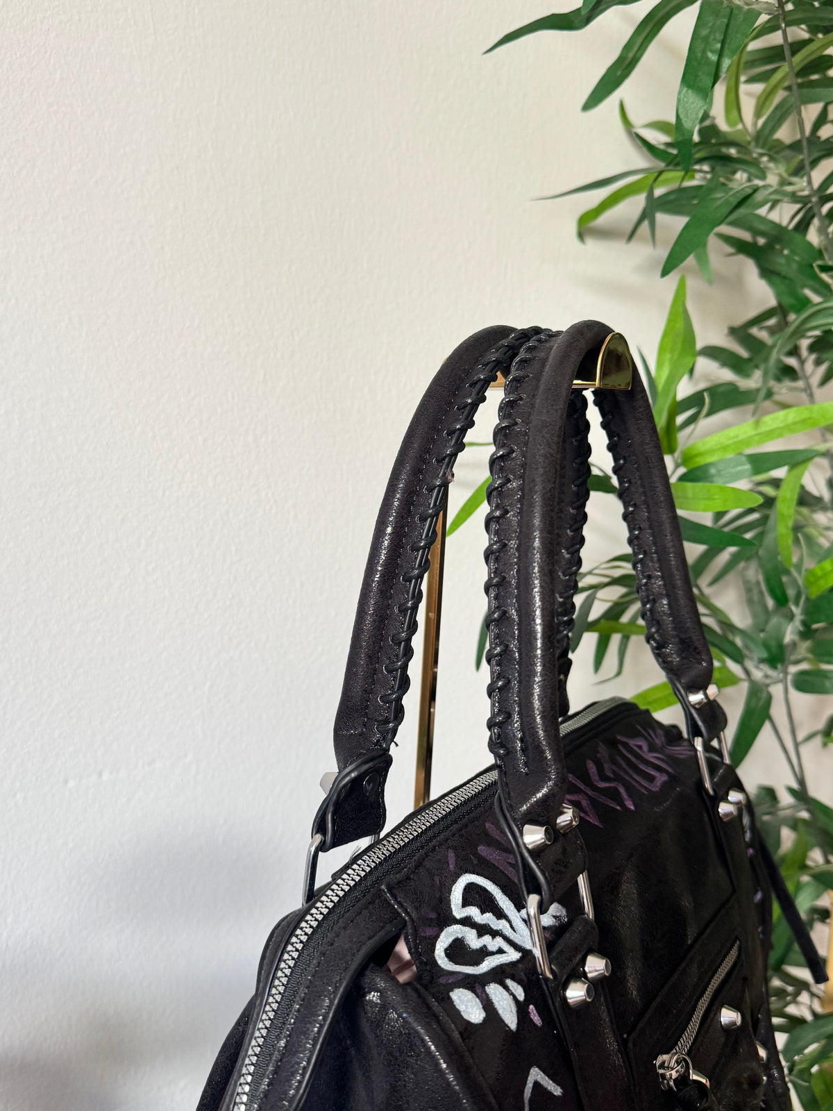Bag Amalie street media