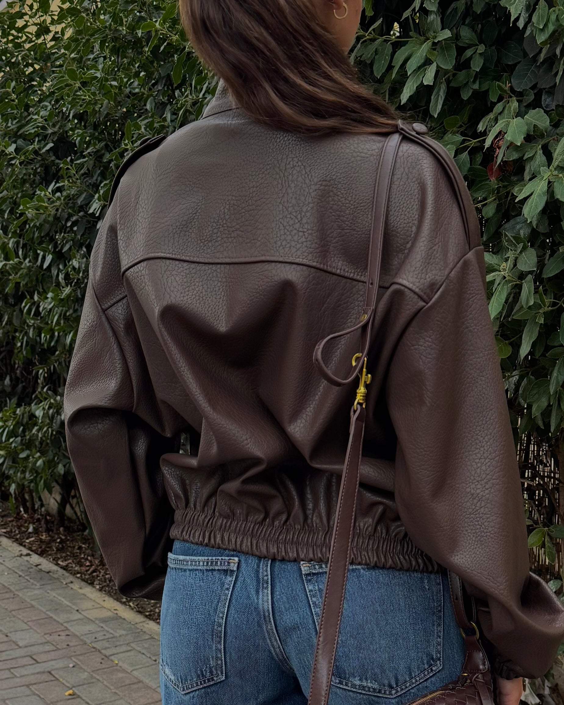 Bomber minimal collo alto