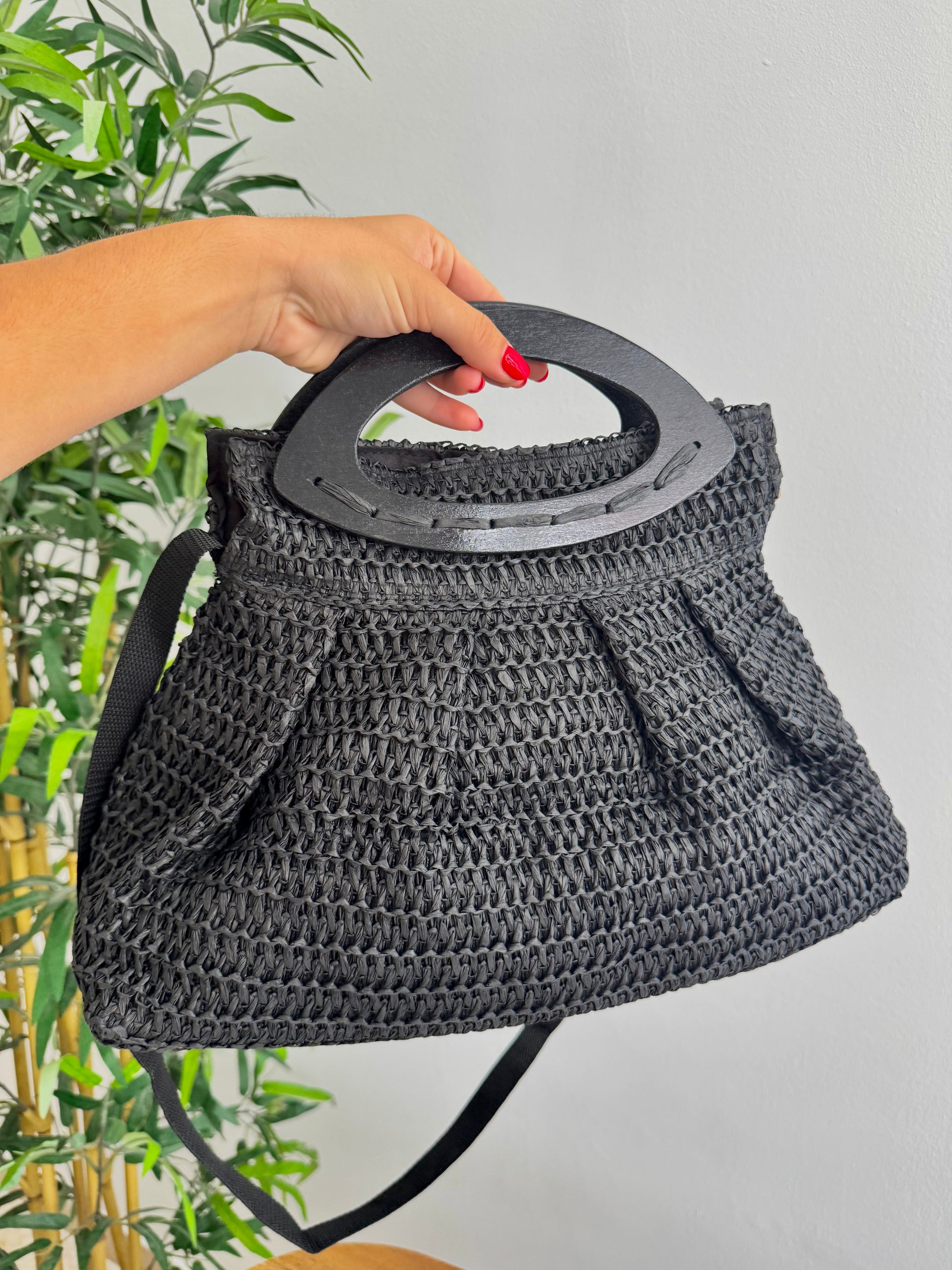 Clutch Alma black