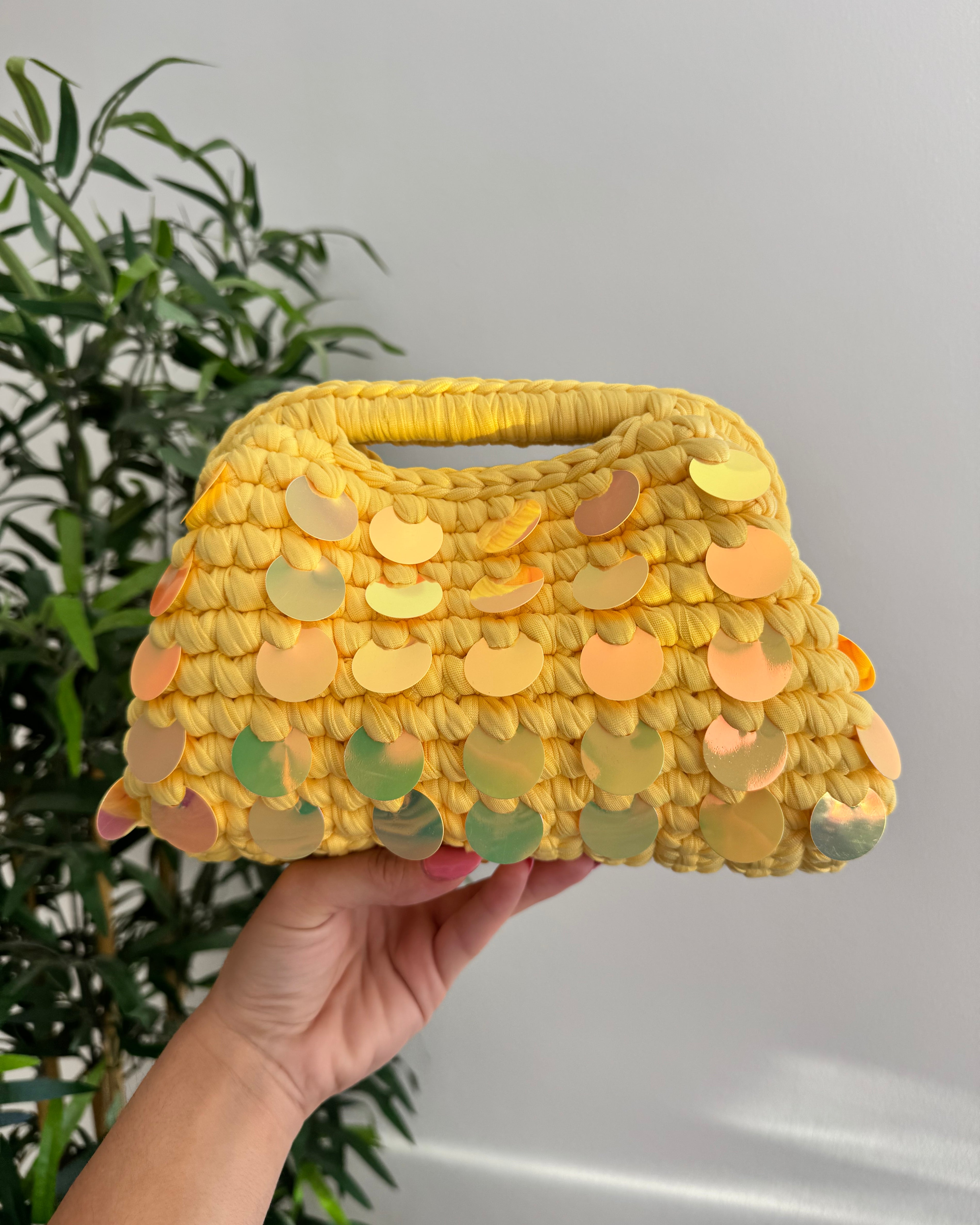 Pasticcino Medium giallo paillettes oleografiche