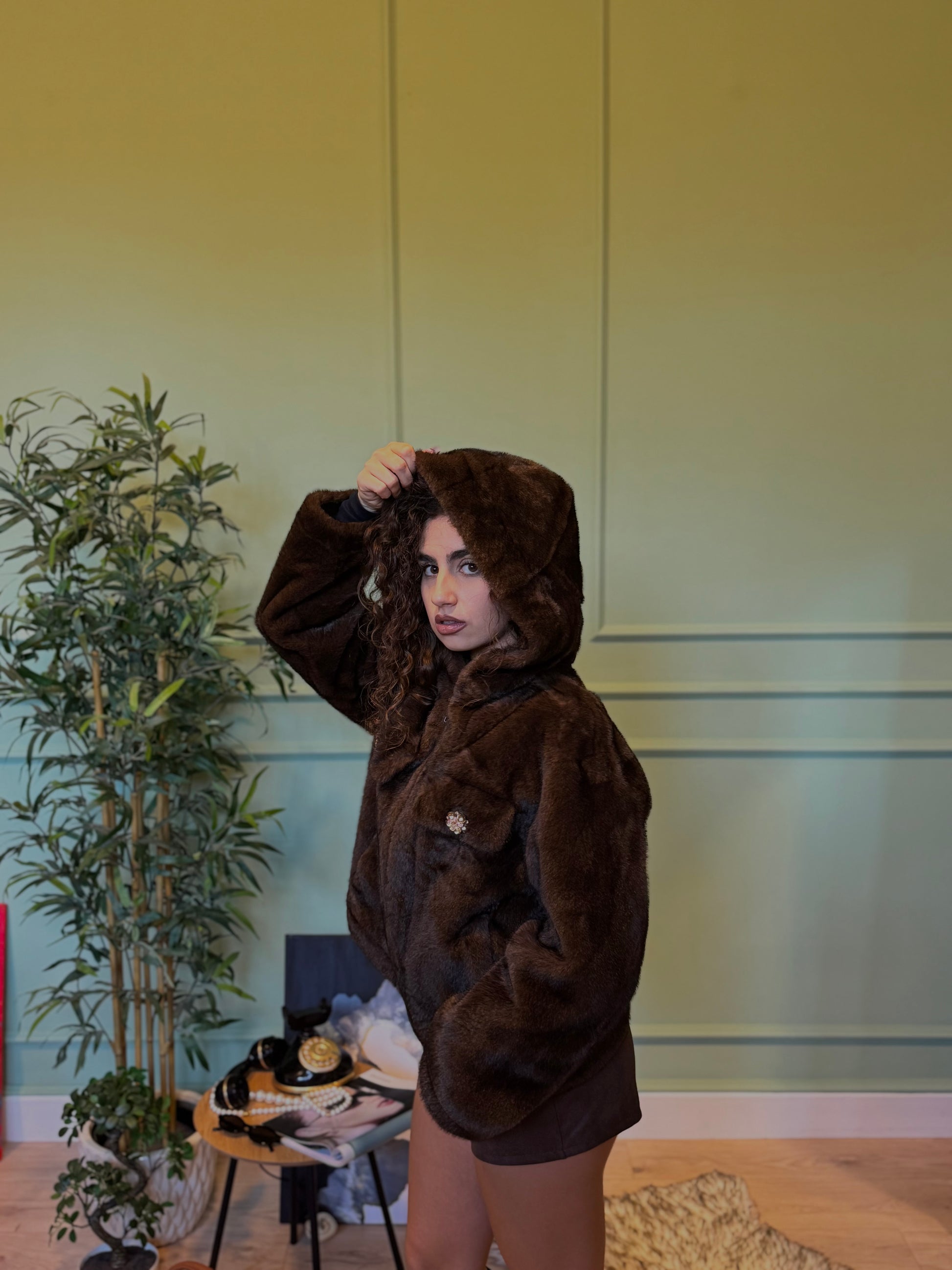 Pelliccia Praga con cappuccio