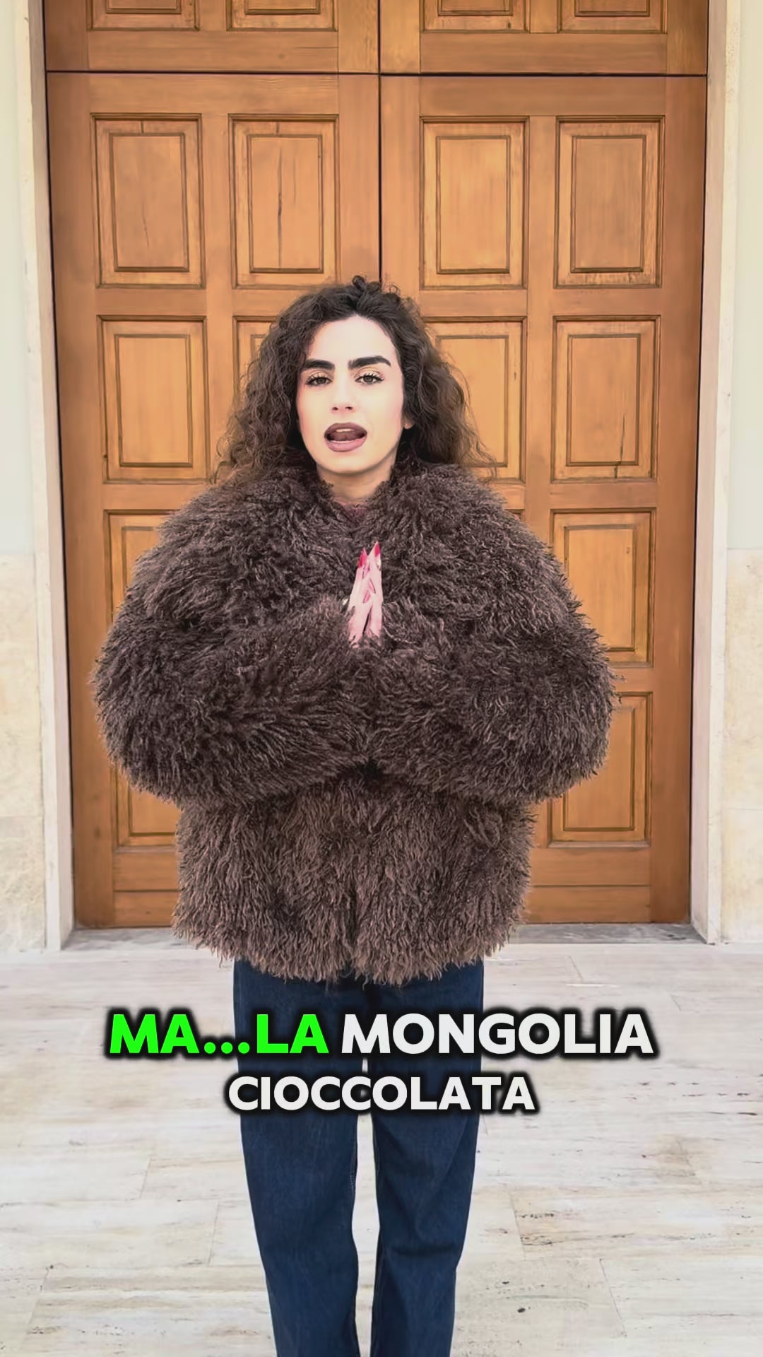 Pelliccia Mongolia collo sciallato